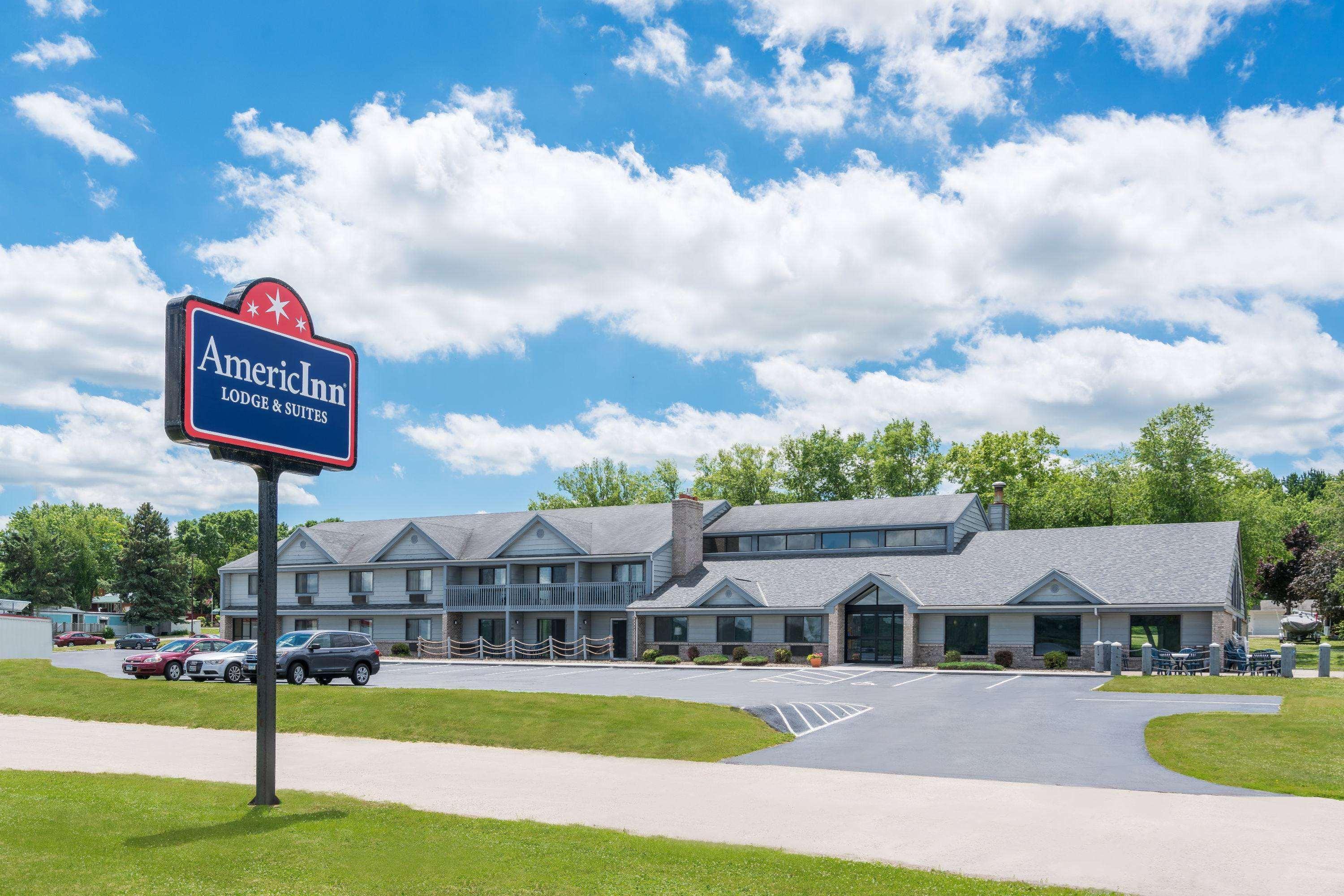 Americinn By Wyndham Lake City Exterior photo